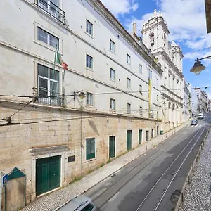 Casa Portuguesa Combro Lisbona